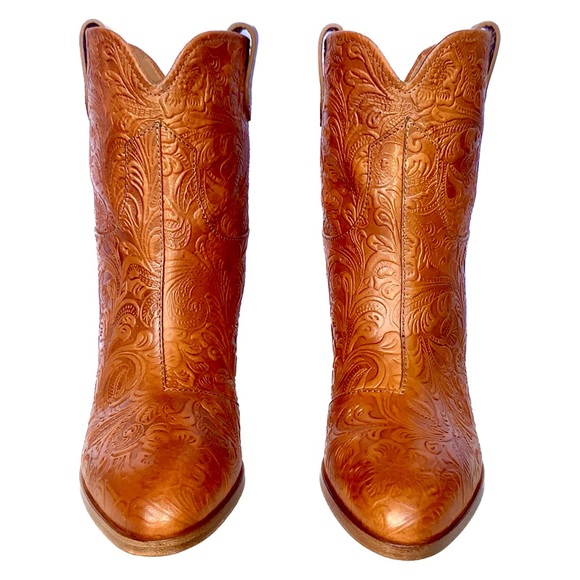 FRYE RARE Tooled Leather Ankle Bootie Boots Made in Italy Brown Women’s Size 10 - Picture 4 of 11